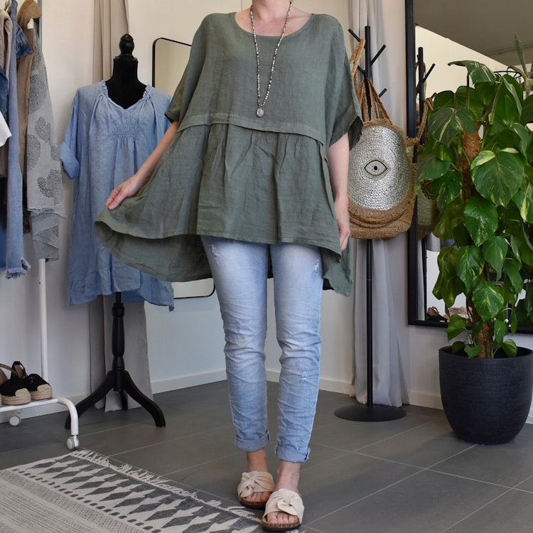 Linnetunika med volang KAKI