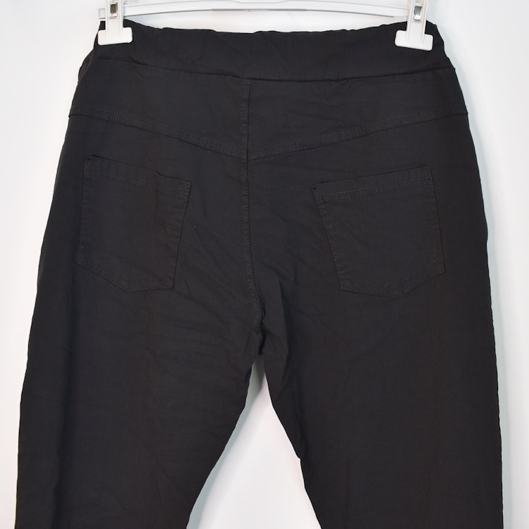 Stretchig Byxa Signe SVART - Mix By Heart