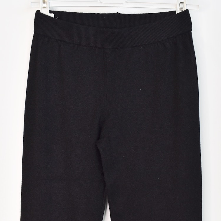 Finstickade leggings Timea SVART - Mix By Heart