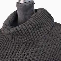 Stickad Polo-tröja SVART