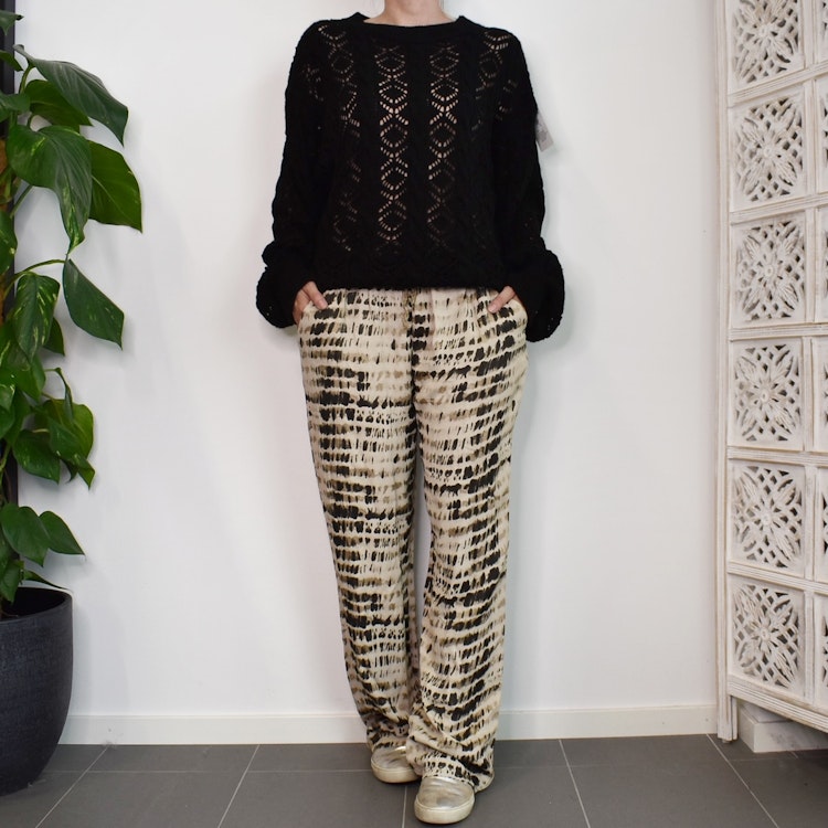 Byxa Cilla TIE DIE SVART - Nowomanslabel