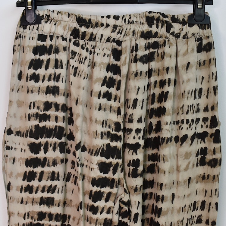 Byxa Cilla TIE DIE SVART - Nowomanslabel