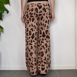 Stickad Vid Byxa Recycled LEOPARD