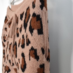 Stickad Vid Byxa Recycled LEOPARD