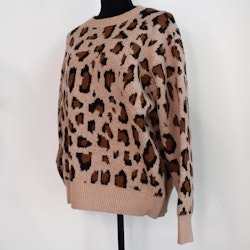 Stickad Tröja Recycled LEOPARD