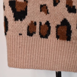 Stickad Tröja Recycled LEOPARD