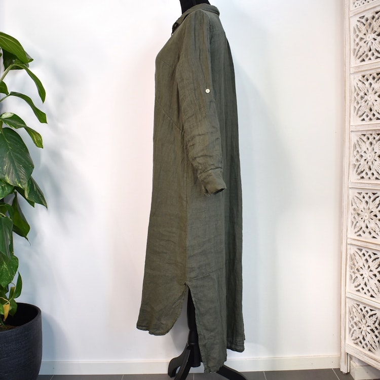 Lång skjortklänning i linne MÖRK KAKI