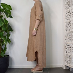 Lång skjortklänning i linne LJUS CAMEL