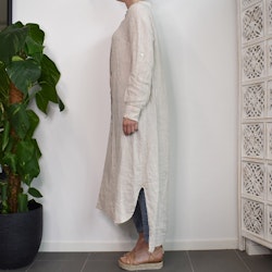 Lång skjortklänning i linne BEIGE