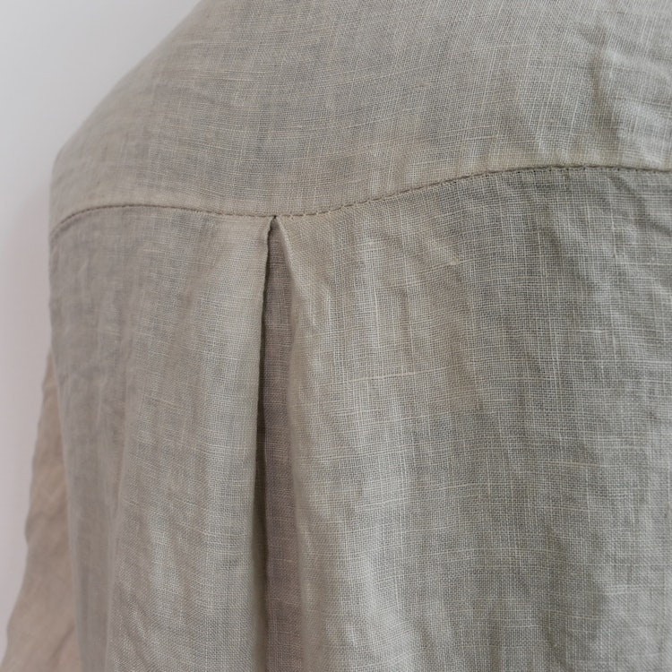 Lång skjortklänning i linne BEIGE