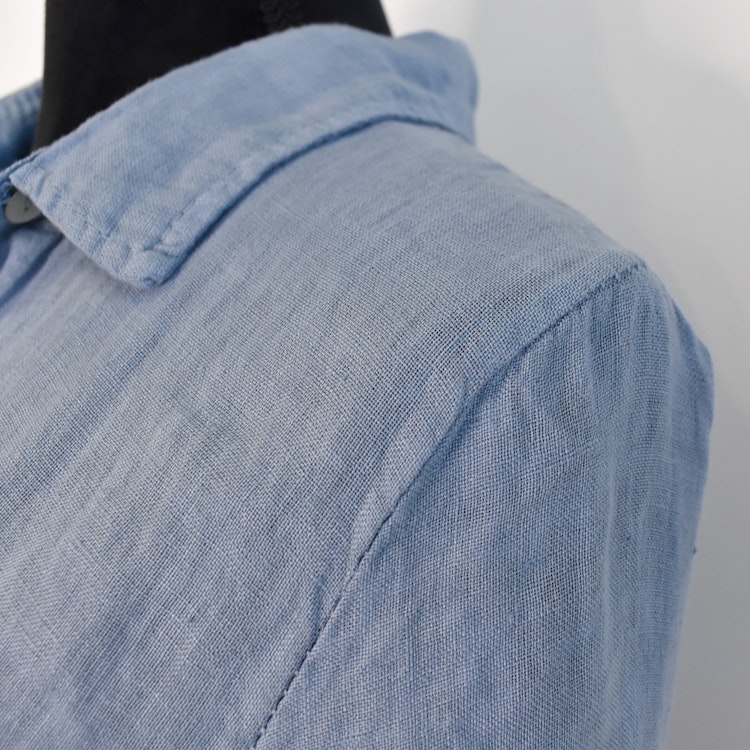 Lång skjortklänning i linne JEANSBLÅ