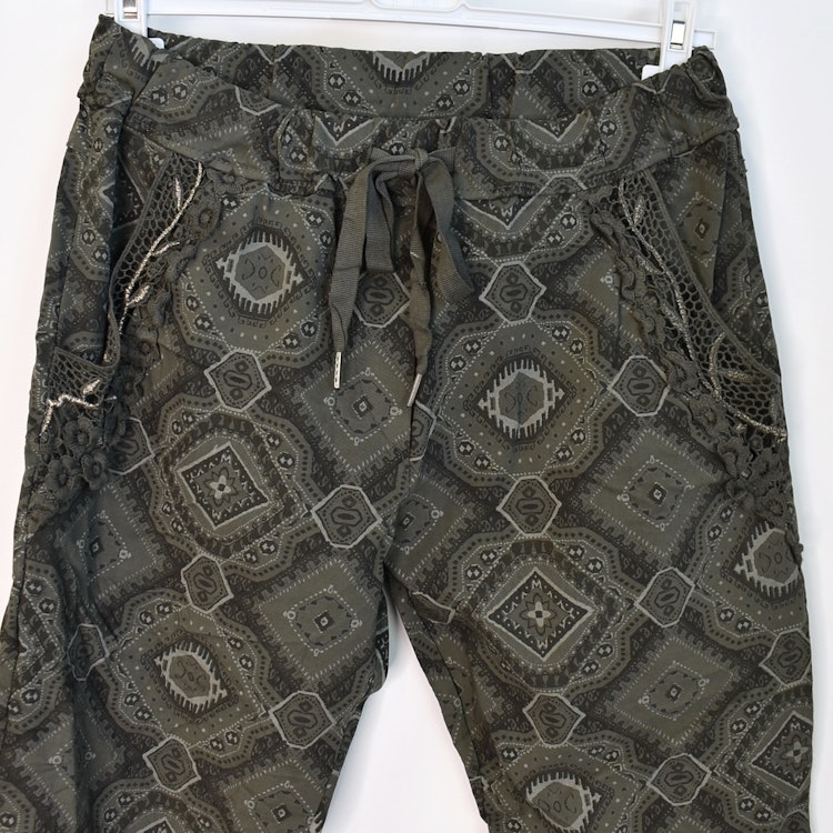 Mönstrad Byxa Med Spets KAKI