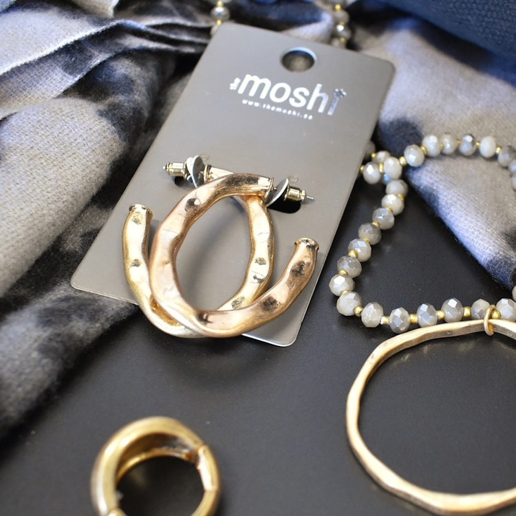 Örhänge Isabella GULD - The Moshi