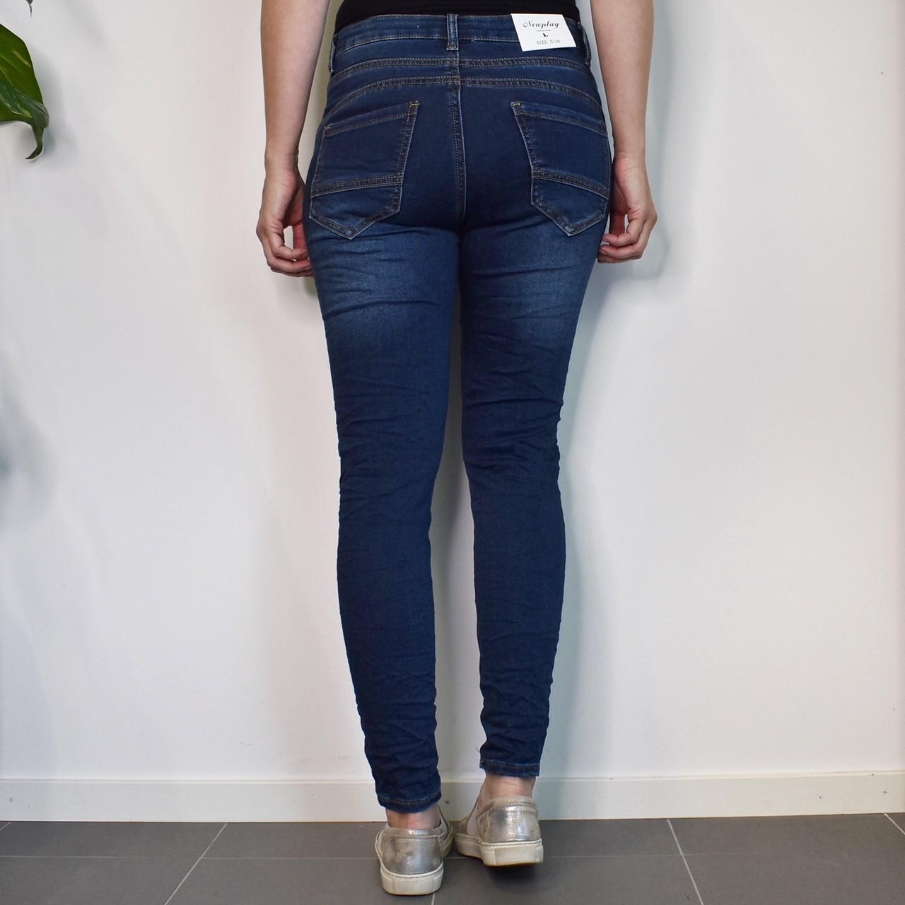Blau 36 Massimo Dutti Jegging & Skinny & Slim DAMEN Jeans Jegging & Skinny & Slim Ripped Rabatt 64 % 