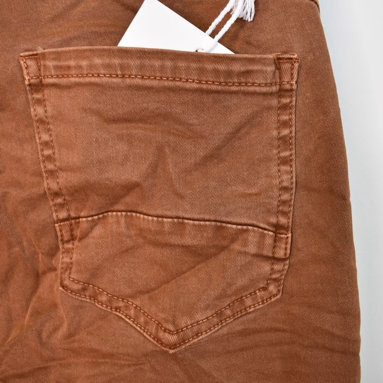 Jeans med knappar ROSTBRUN - Newplay