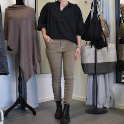 Jeans med knappar TAUPE - Newplay