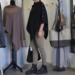 Jeans med knappar TAUPE - Newplay