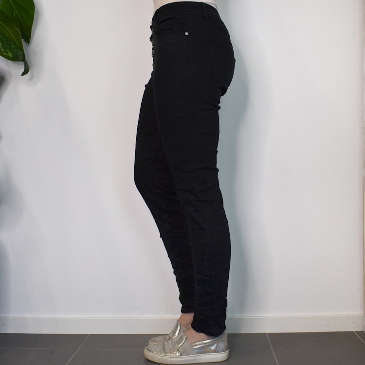 Jeans med knappar och gylf SVART - Newplay