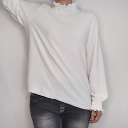 Blus Ribbad VIT