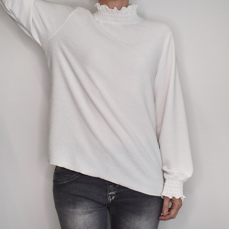 Blus Ribbad VIT