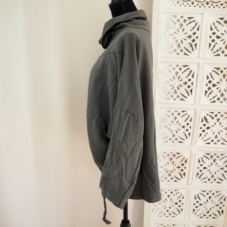 Sweatshirt Katrin GRÅ - Mix By Heart