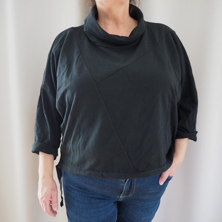 Sweatshirt Katrin SVART - Mix By Heart