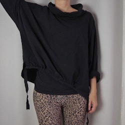 Sweatshirt Katrin SVART - Mix By Heart