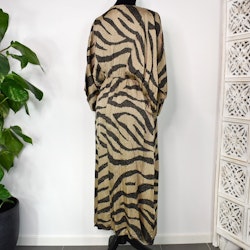 Klänning Lovisa ZEBRA - Nowomanslabel