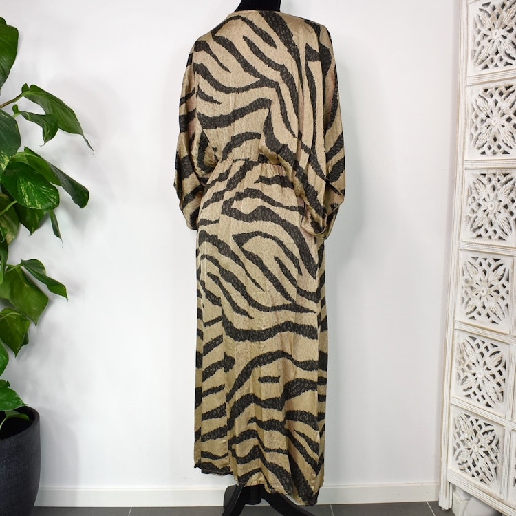 Klänning Lovisa ZEBRA - Nowomanslabel