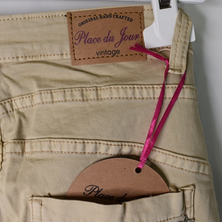 Jeans med knappar LJUS CAMEL - Place du Jour