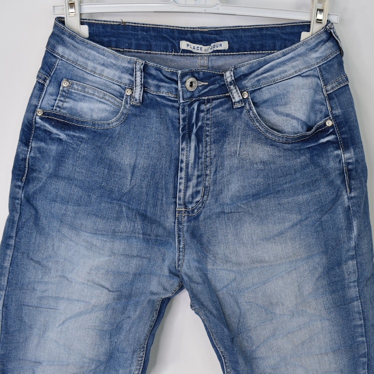 Korta Jeans med Fransar BLÅ - Place du Jour