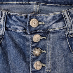 Jeans med dekorativa knappar BLÅ - Place du Jour