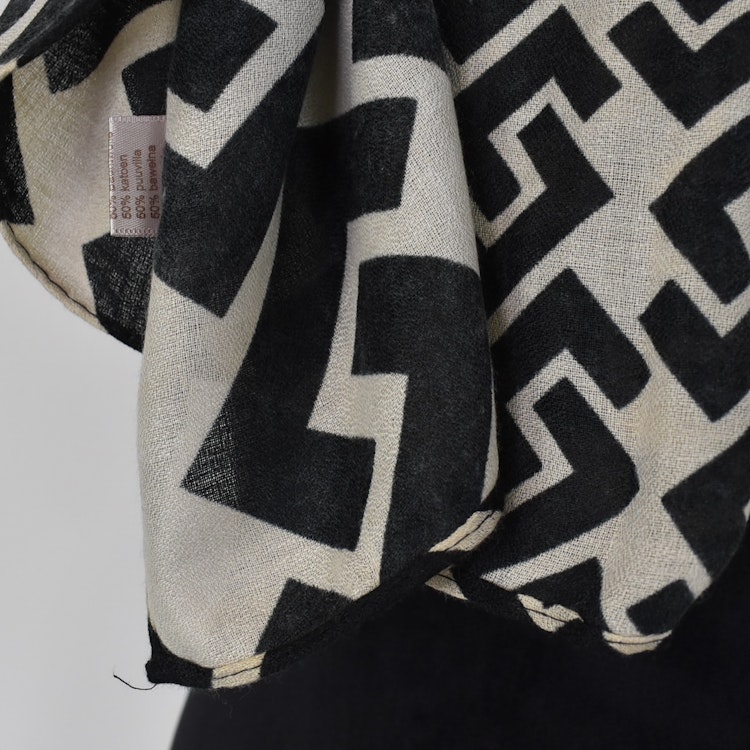 Sjal Geometrisk SVART/BEIGE