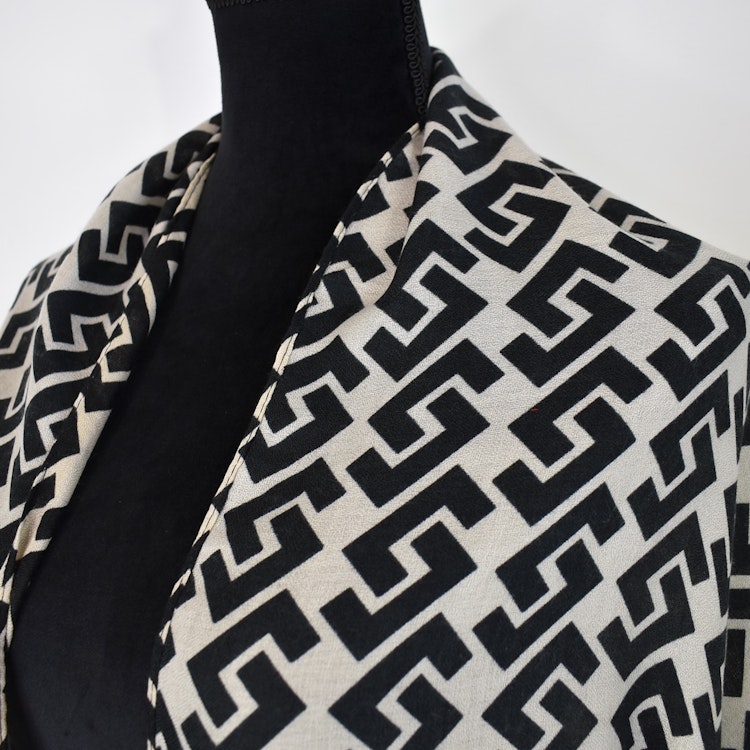 Sjal Geometrisk SVART/BEIGE
