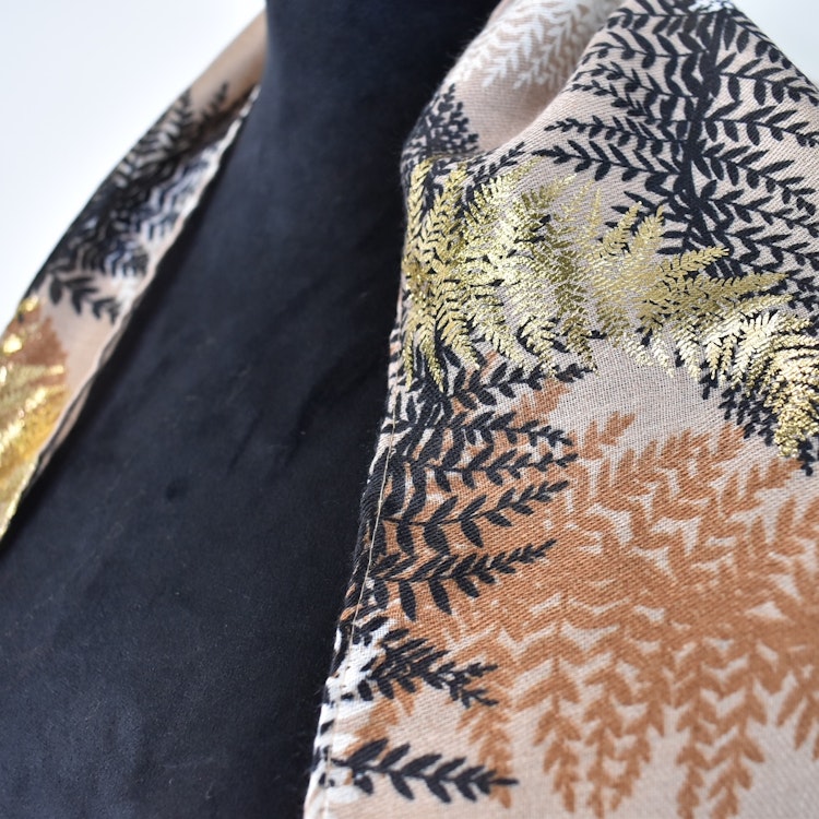 Sjal Blad TAUPE/GULD