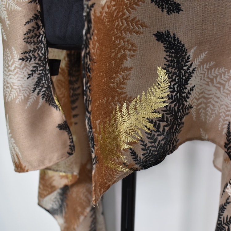 Sjal Blad TAUPE/GULD