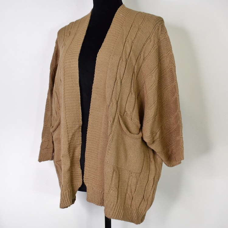 Kort Kabelstickad Cardigan CAMEL