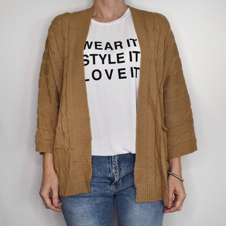 Kort Kabelstickad Cardigan CAMEL