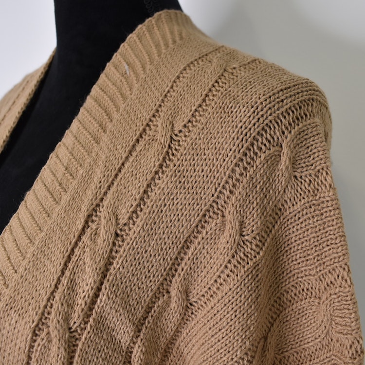 Kort Kabelstickad Cardigan CAMEL