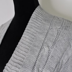 Kort Kabelstickad Cardigan LJUSGRÅ