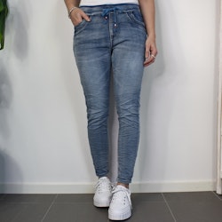 Jeans Jogger med resårmidja LJUS DENIM - Newplay