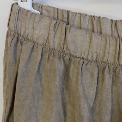 Linnekjol med volanger TAUPE