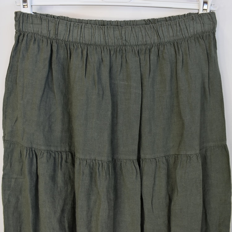 Linnekjol med volanger KAKI