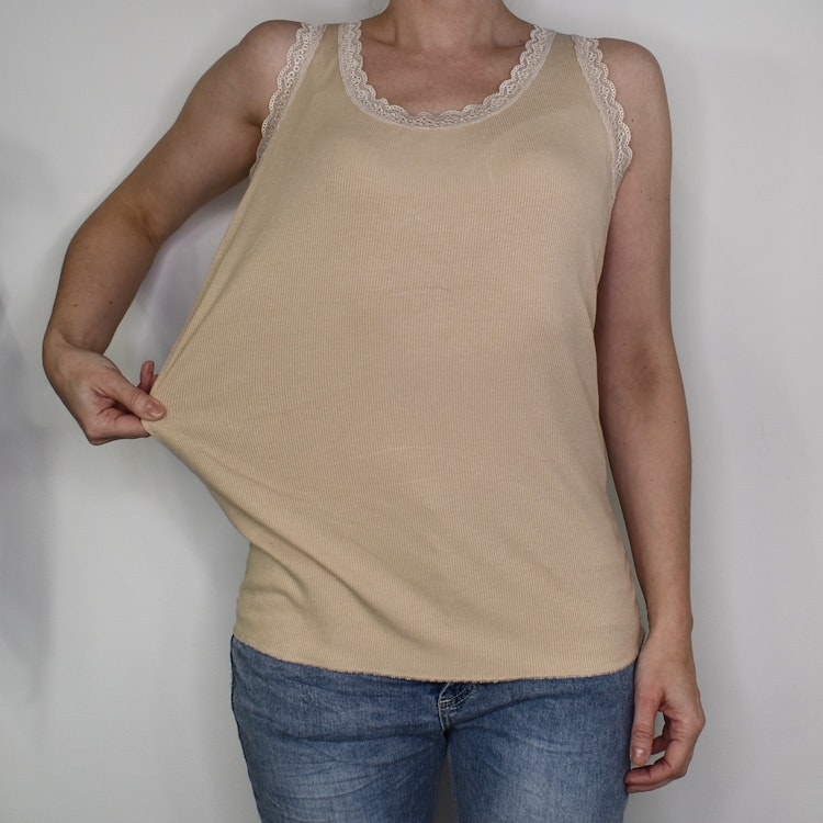 Linne med Spets BEIGE