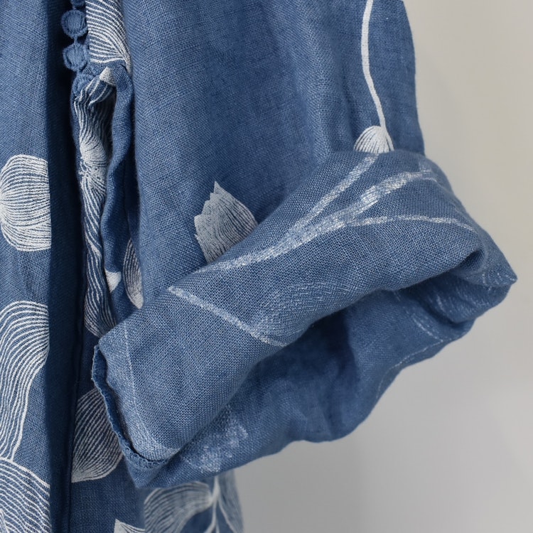 Linneklänning med spets Mönstrad JEANSBLÅ
