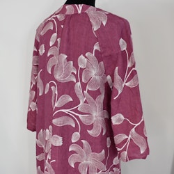 Linneklänning med spets Mönstrad FUSCHIA