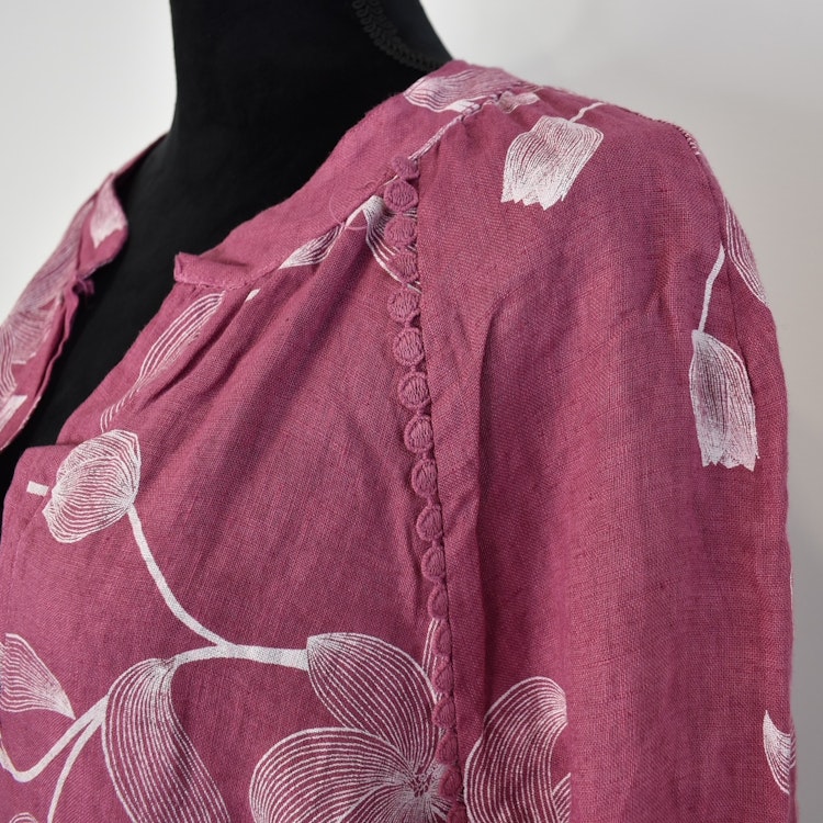 Linneklänning med spets Mönstrad FUSCHIA