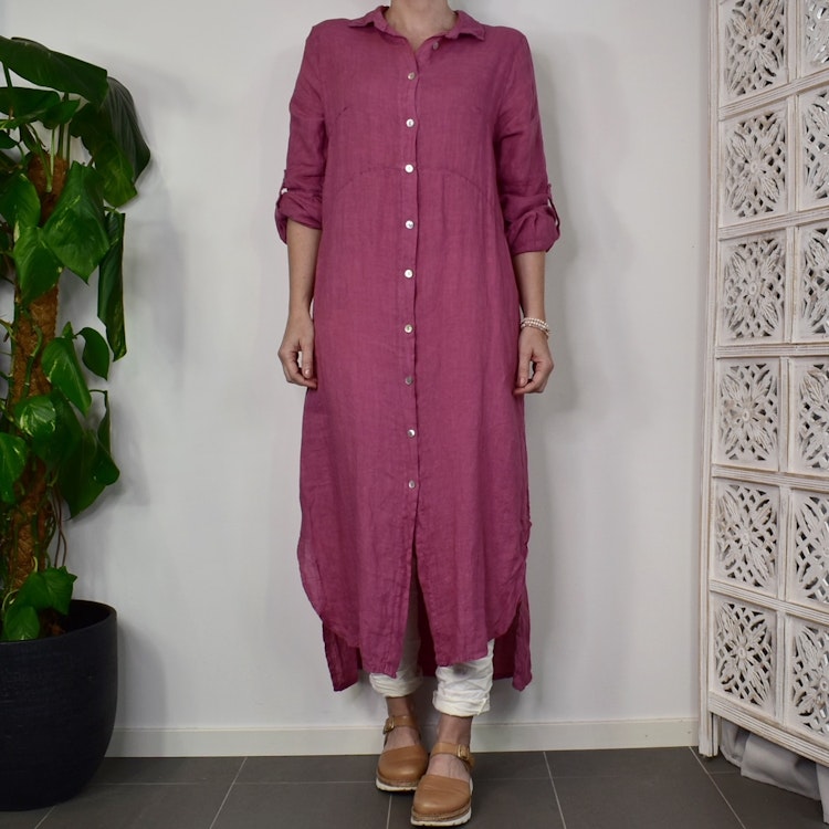 Lång skjortklänning i linne FUSCHIA
