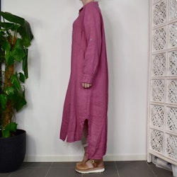 Lång skjortklänning i linne FUSCHIA
