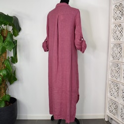 Lång skjortklänning i linne FUSCHIA